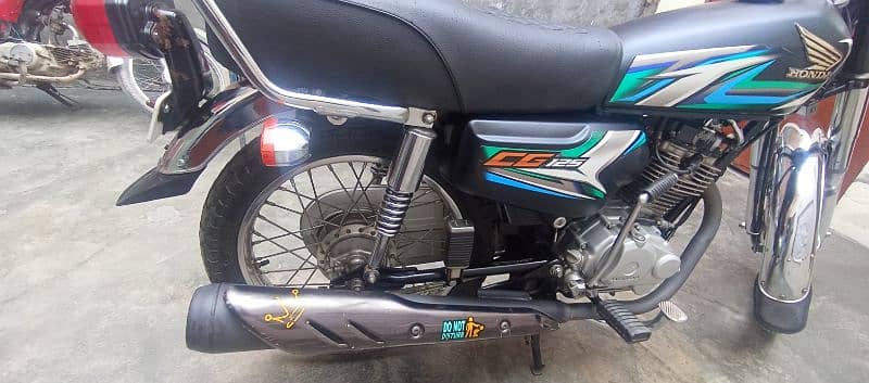 Honda CG 125 2022 Model 4