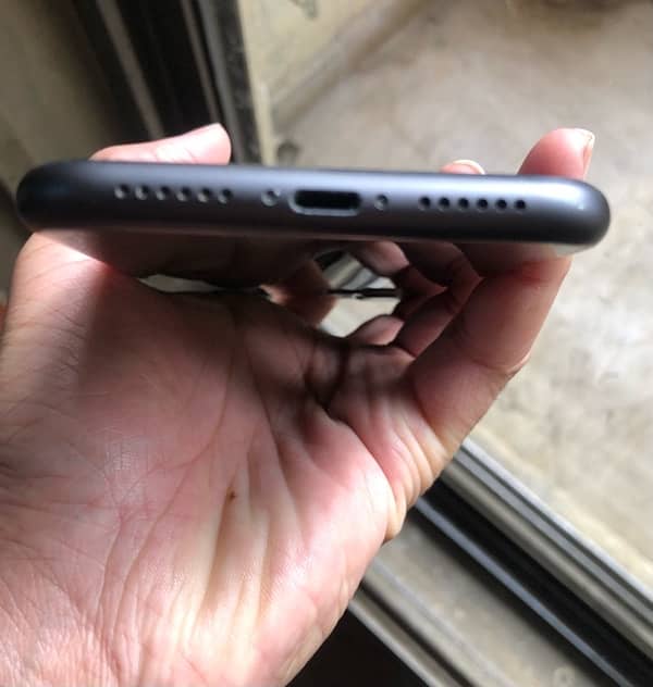 IPhone 11 Urgent sale 4