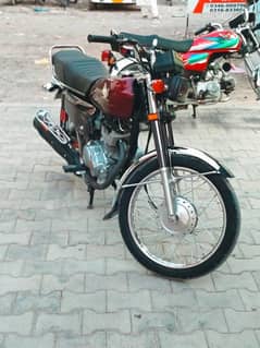 Honda 125 special edition self start abbottabad num urgent for sale