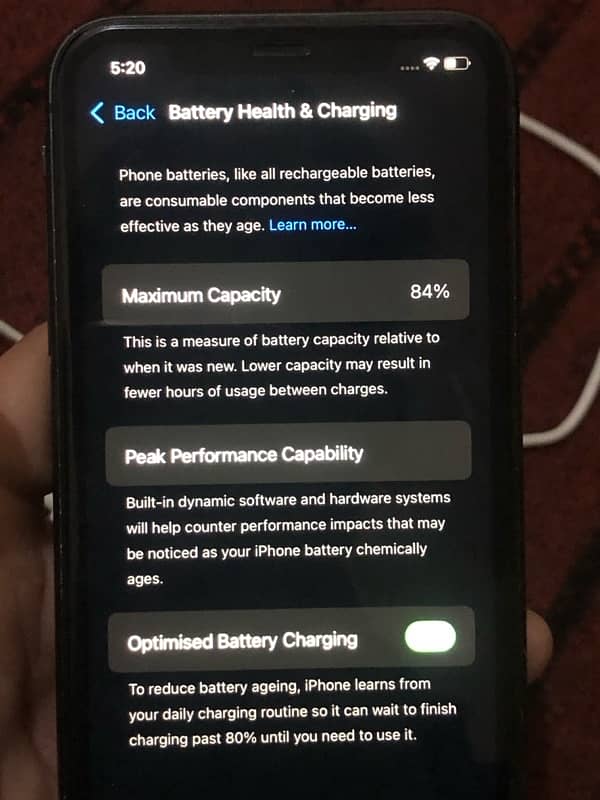 iPhone 11 Jv 64gb 84 health 4