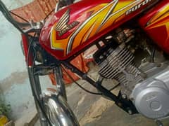 Honda 125 urgent sal payso ki need hay abhi new banwai ha