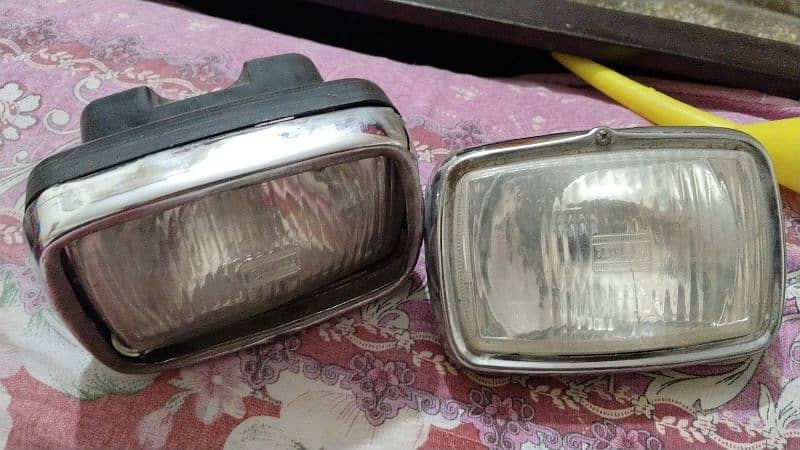 CD70 Headlights 1