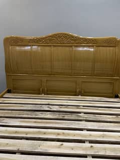 Pure wood king size only bed Neat new condition not used (only call me