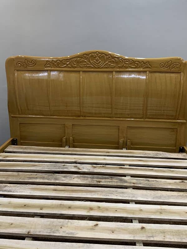 Pure wood king size only bed Neat new condition not used (only call me 0