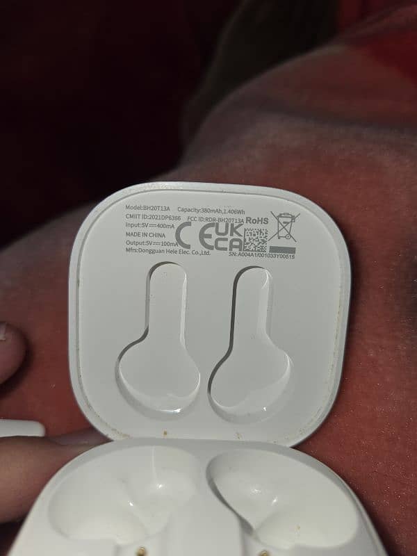 QCY orignal earbuds 3