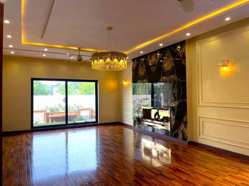 2 Kanal Facing Park House For Sale 6 Beds Cinema Hall Swimming Pool 7