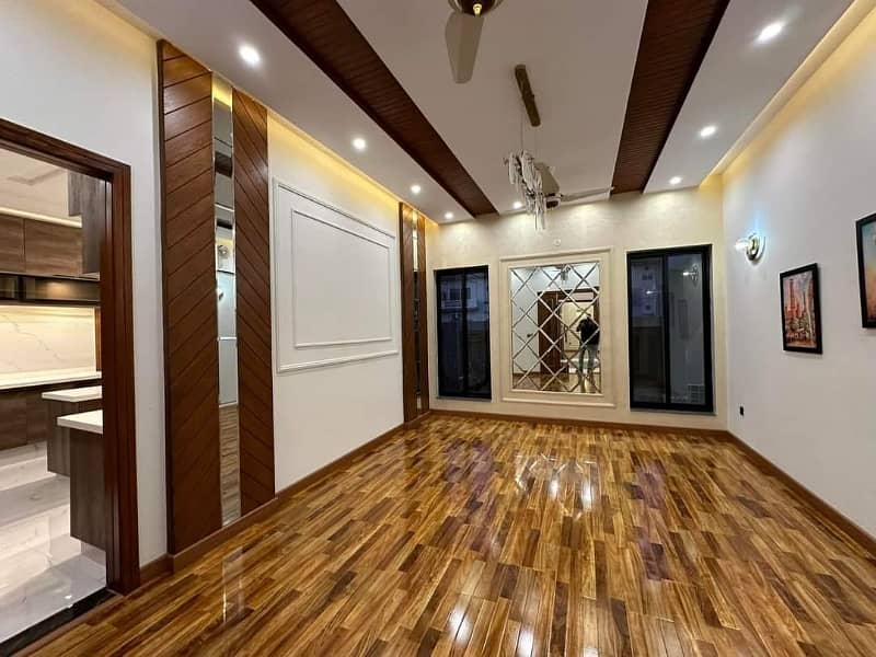 2 Kanal Facing Park House For Sale 6 Beds Cinema Hall Swimming Pool 28