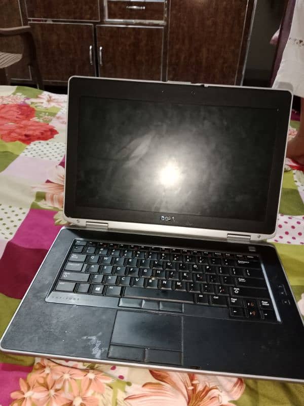 Dell laptop core i5 3rd generation 4GB ram Baki all okay hai 2