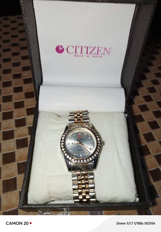 WOMEN WATCH 1