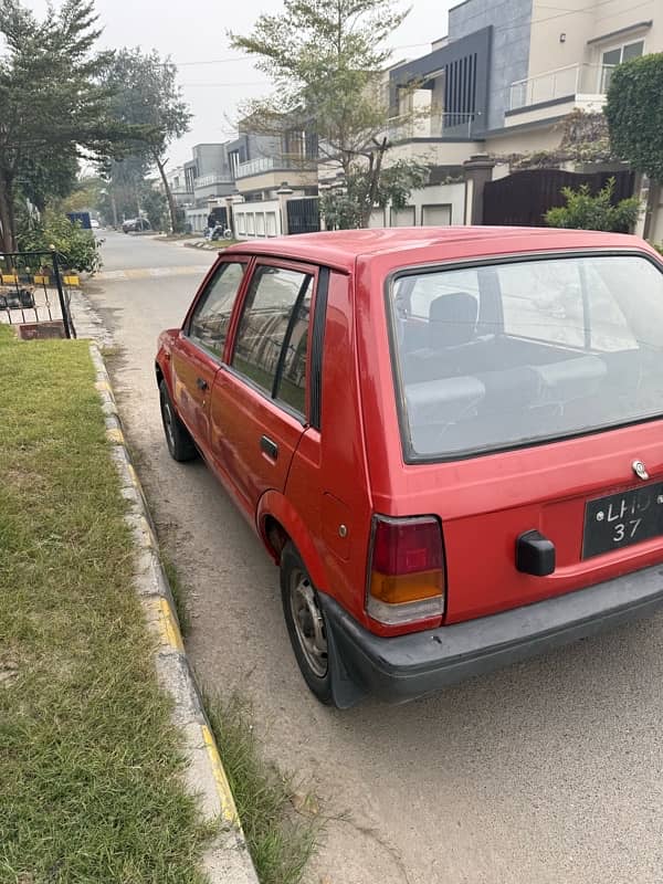 Daihatsu Charade 1984 3