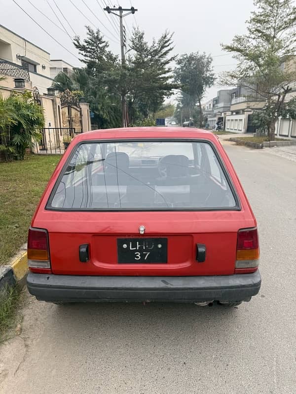 Daihatsu Charade 1984 4