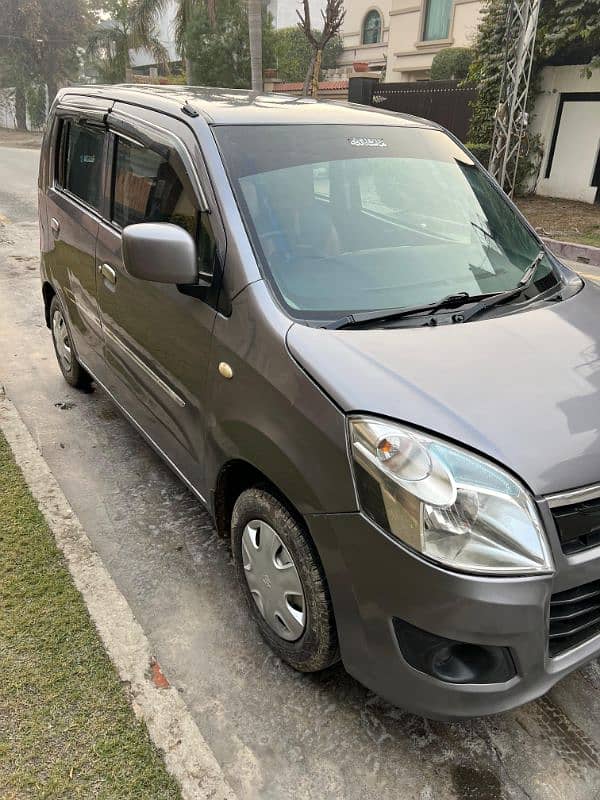 Suzuki Wagon R 2018 4