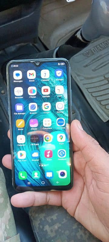 vivo s1 6/128  in dasplay finger officel pta aprov 4