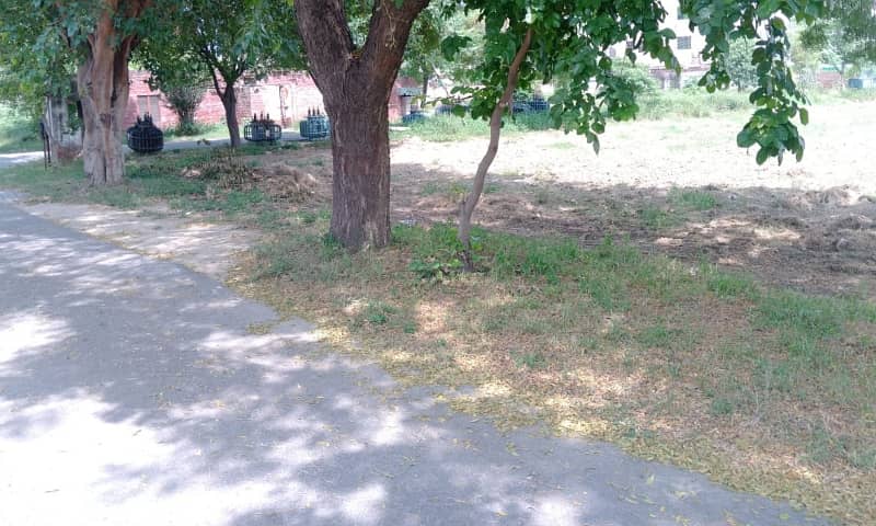 20 Marla Plot For Sale In Abdalian Prime Location 2