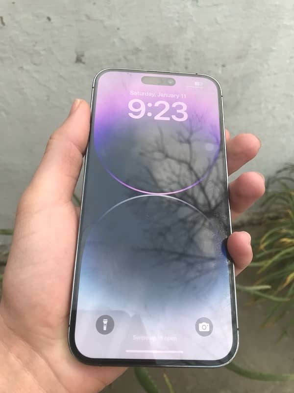 iPhone 14 Pro Max condition 10/10 5