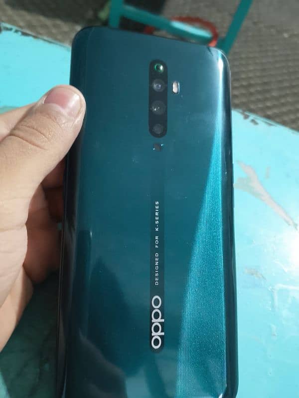 Oppo reno 2z good condition 10 by 10 with box and charger 0