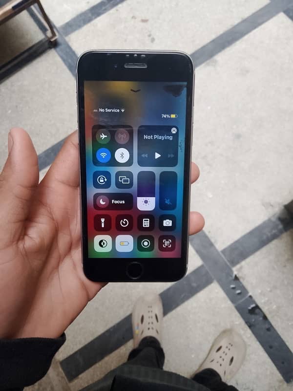 I phone 6s neat condition non pta , 9000 Rs 9