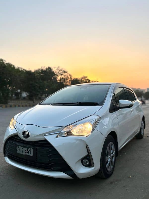 Toyota Vitz 2018 Reg. 2021 White Automatic 3