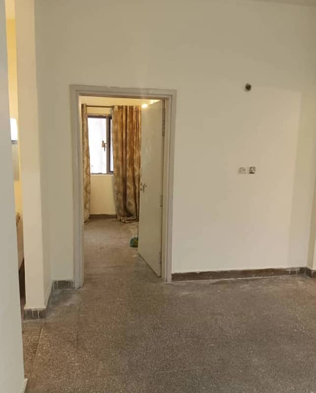 G-11/4 FGEHA E-Type First Floor Flat For Rent 2