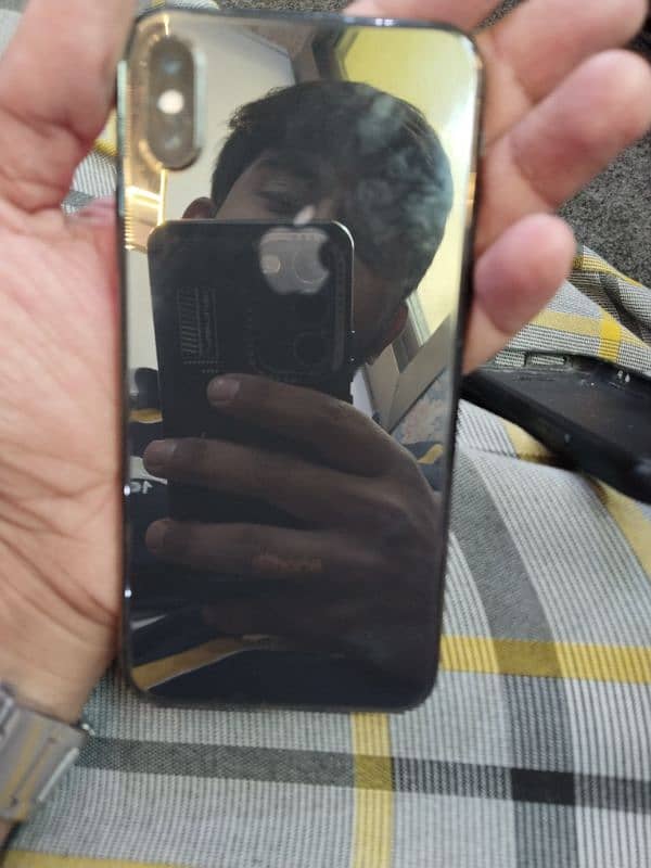 iPhone X 64 Gb factory unlock 2