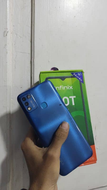 infinix hot 10 play 4/64GB 6000mh battery with box 10/9'5 2