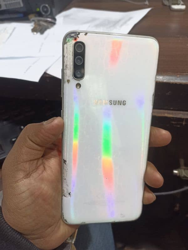 Samsung A70 3