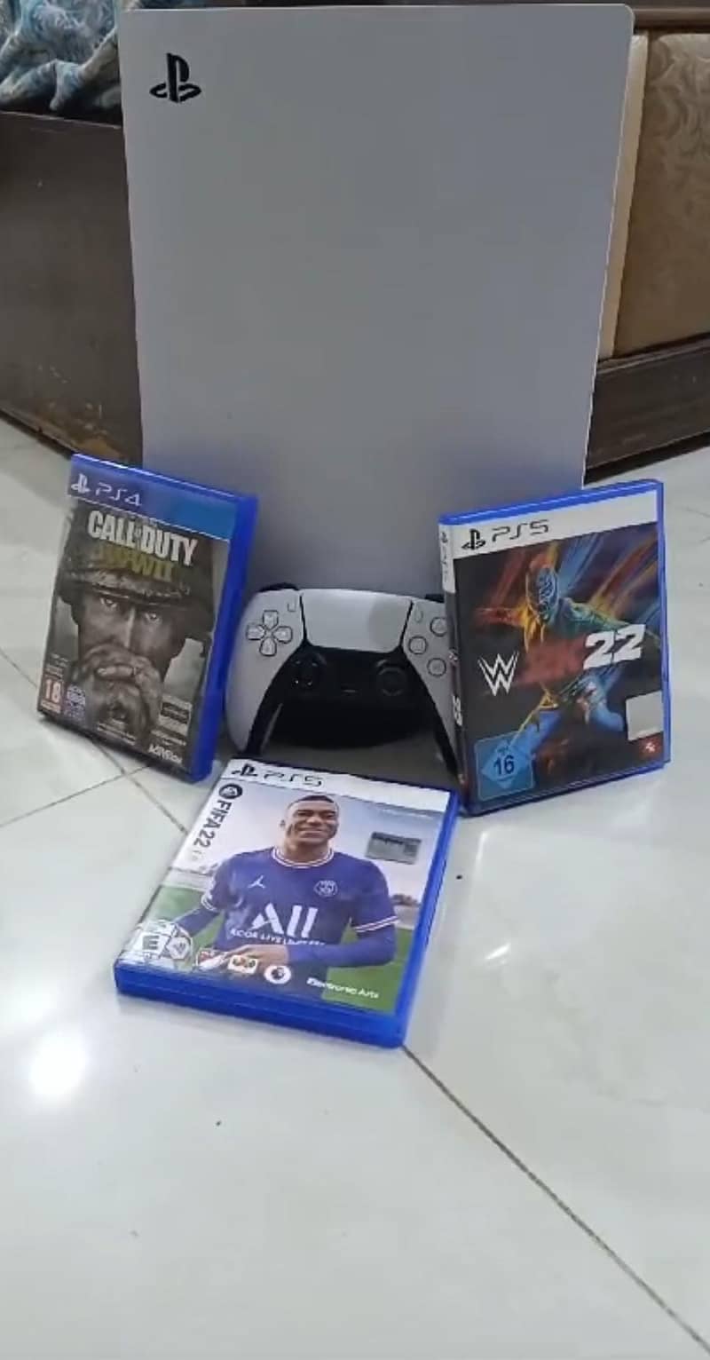 PS5 1tb + 1 controller + 3 CD's 0