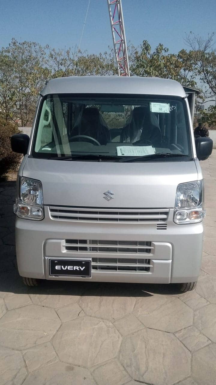 Suzuki Every Available for Booking 0