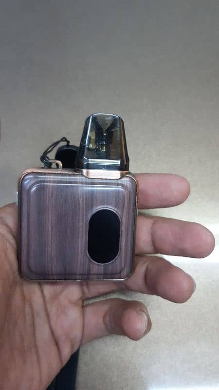 Vape Pod Oxva xlim sq pro  with box and lanyard normal condition hai 0