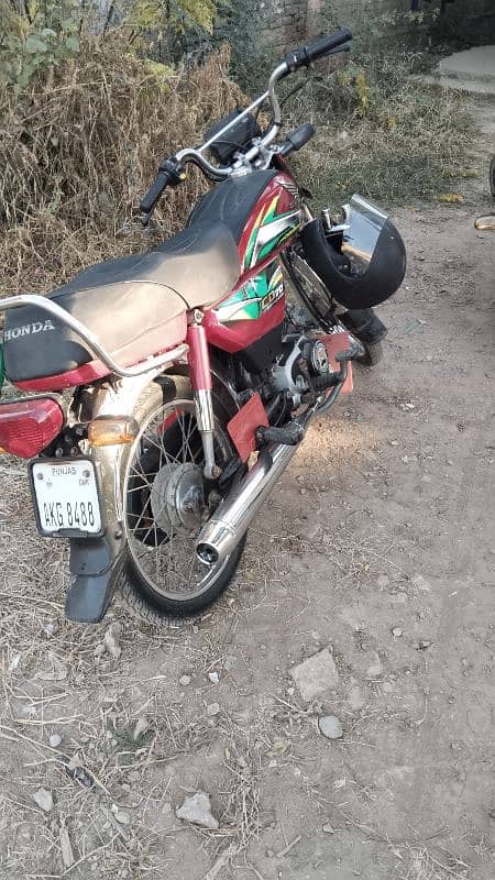 Honda CD 70 2022 2