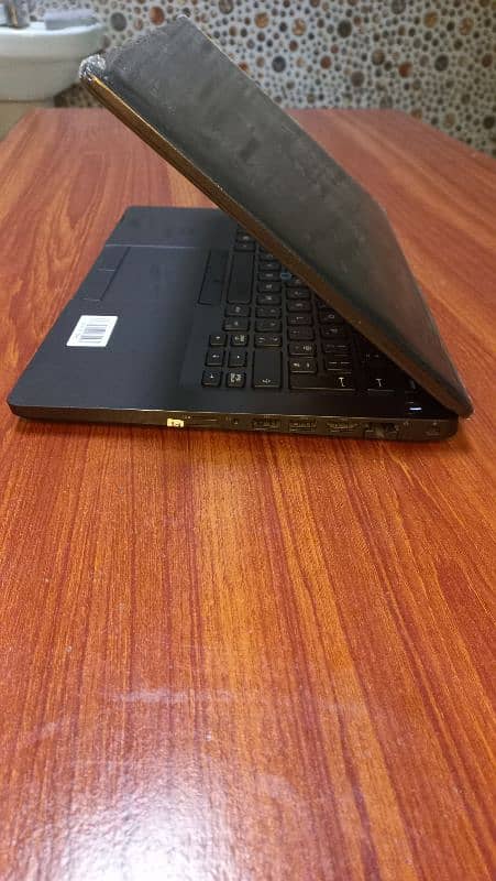 Dell latitude core i7 8th gen 5400 5