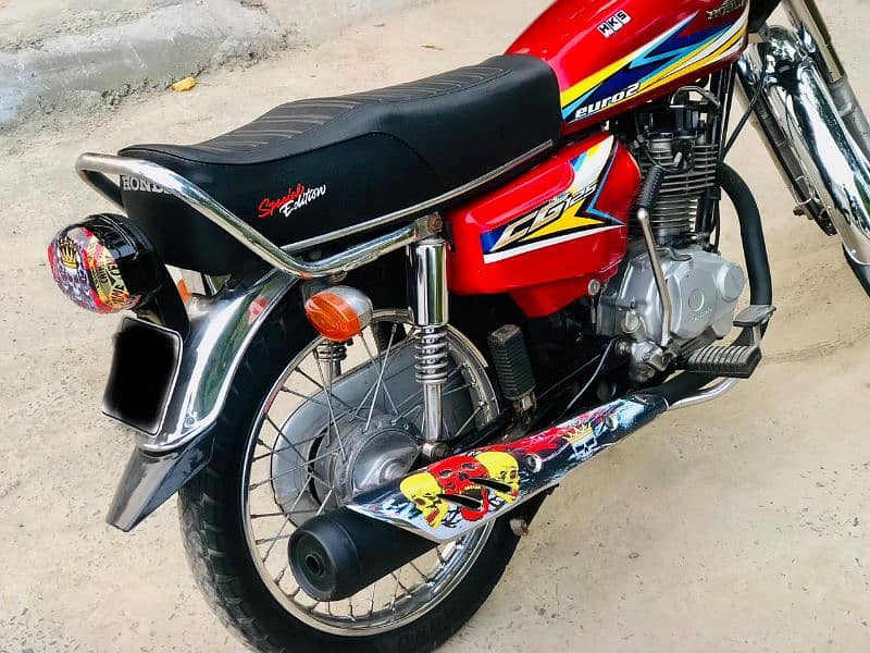 HONDA 125  full lush condition 3