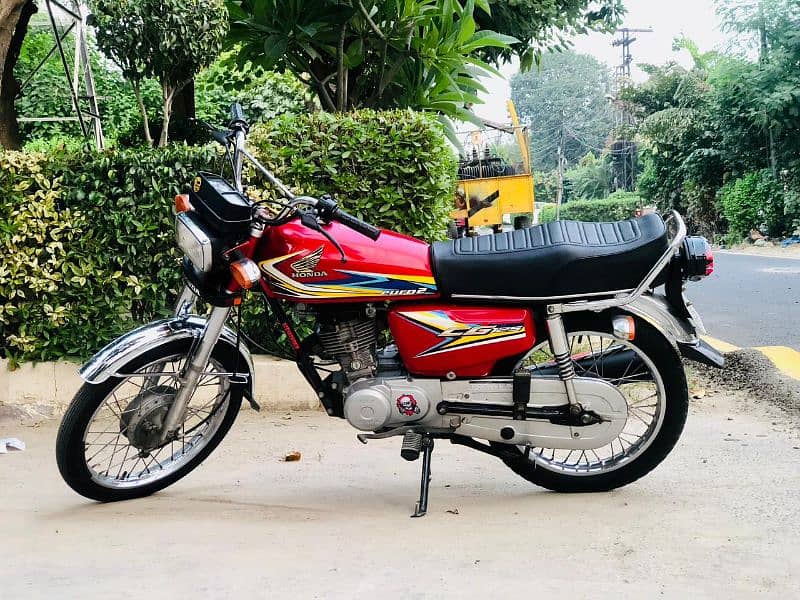 HONDA 125  full lush condition 9