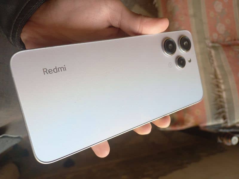 Redmi 12 with box | 8-128 | in warranty 3