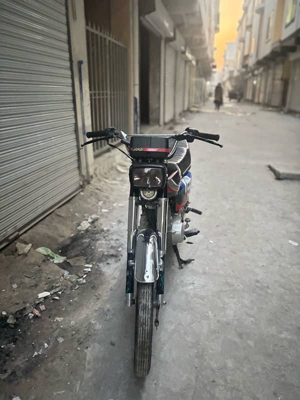 Honda 125 2021 model urgent sale 5