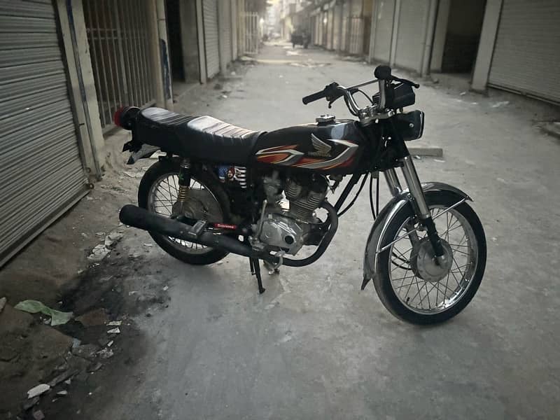 Honda 125 2021 model urgent sale 7