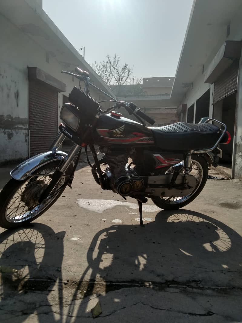 Honda CG 125 2015 2