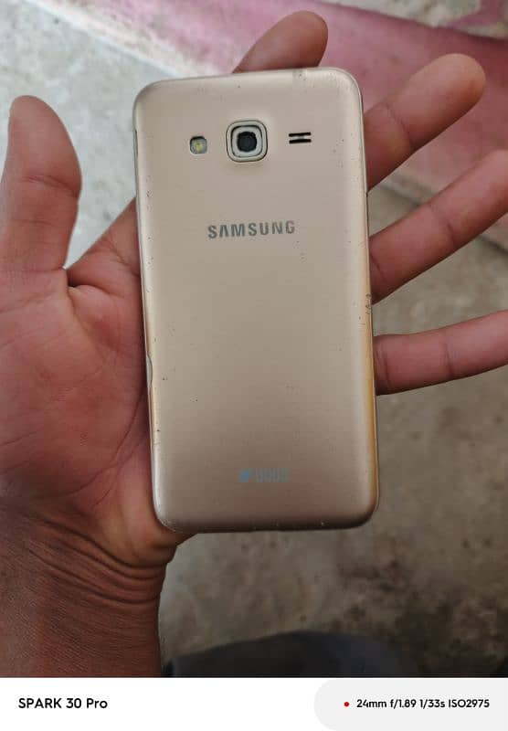 Samsung Galaxy j3 sirf mobile he charger daba ni he pta approved he 1