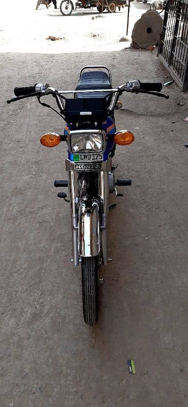 Honda CG 125 all okay bike 2006 model Lahore number 0