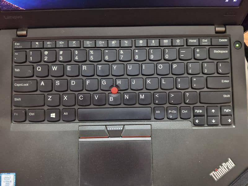 Lenovo ThinkPad Core i5 - 6300U 9