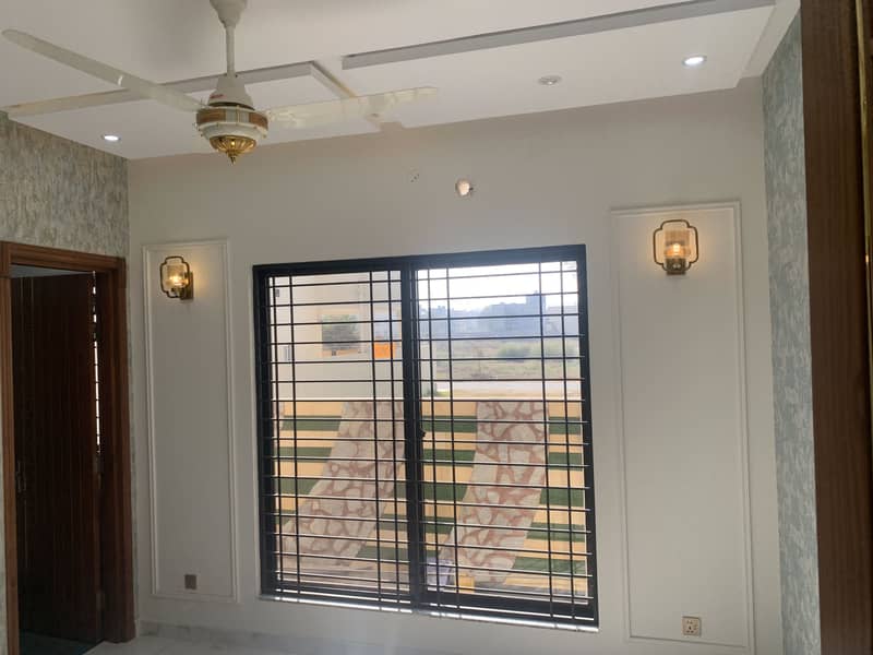 10 MARLA BASEMENT HOUSE ON "50" FEET WIDE ROAD BRAND NEW MINT CONDITION IS AVAILABLE FOR SALE IN DHA PHASE 11 RAHBAR SECTOR 1 11