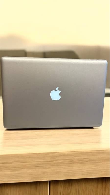 Apple MacBook Pro Core i7 NVIDIA Graphics 15.6” 4GB RAM 500GB HDD 2012 1