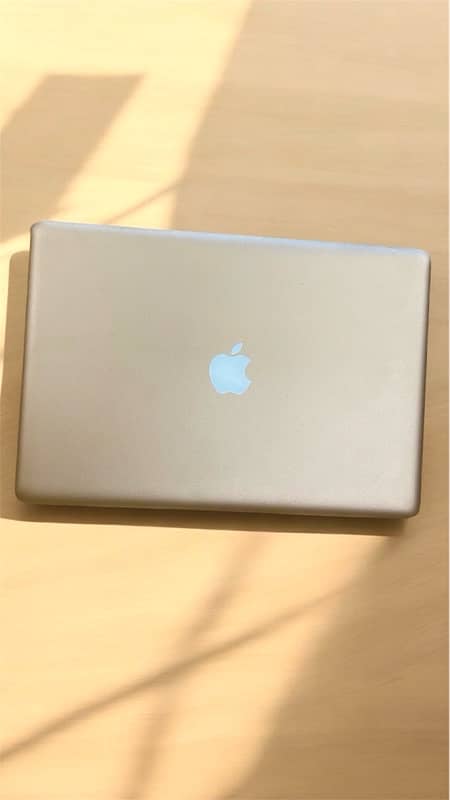 Apple MacBook Pro Core i7 NVIDIA Graphics 15.6” 4GB RAM 500GB HDD 2012 4