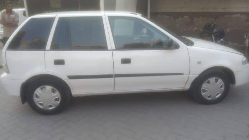 Suzuki Cultus VXR 2015 Làhore Registered. 2nd owner. 2pice touch up 9