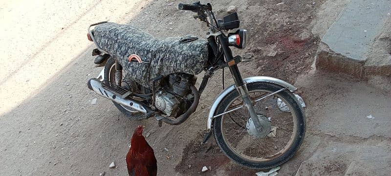 Honda 125 Black 2