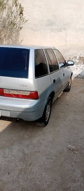 Suzuki Cultus VXL 2005 2