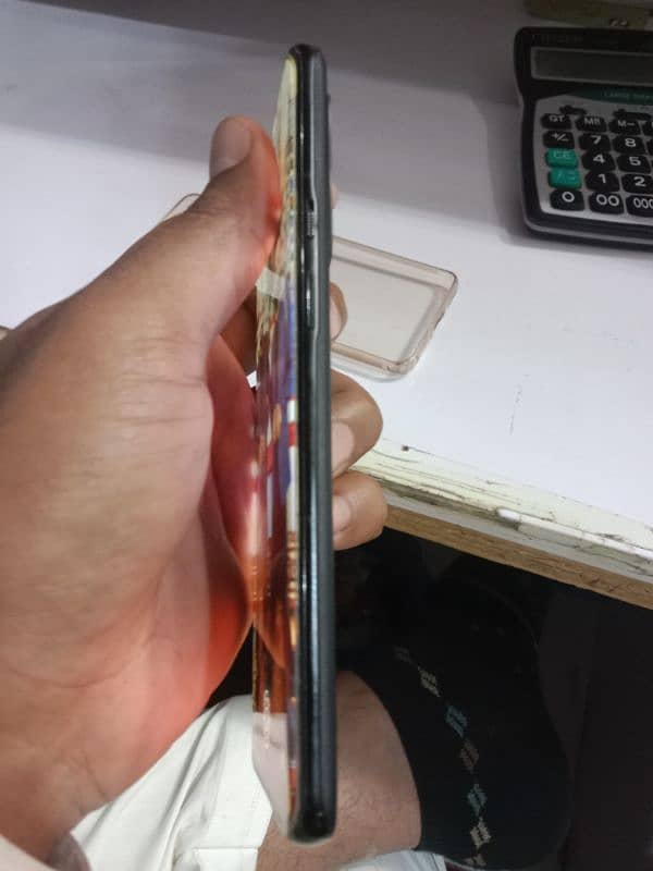 one plus 9 pro black clr condition well 12/256 2