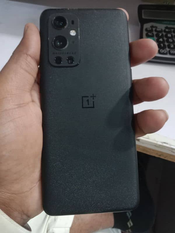 one plus 9 pro black clr condition well 12/256 3