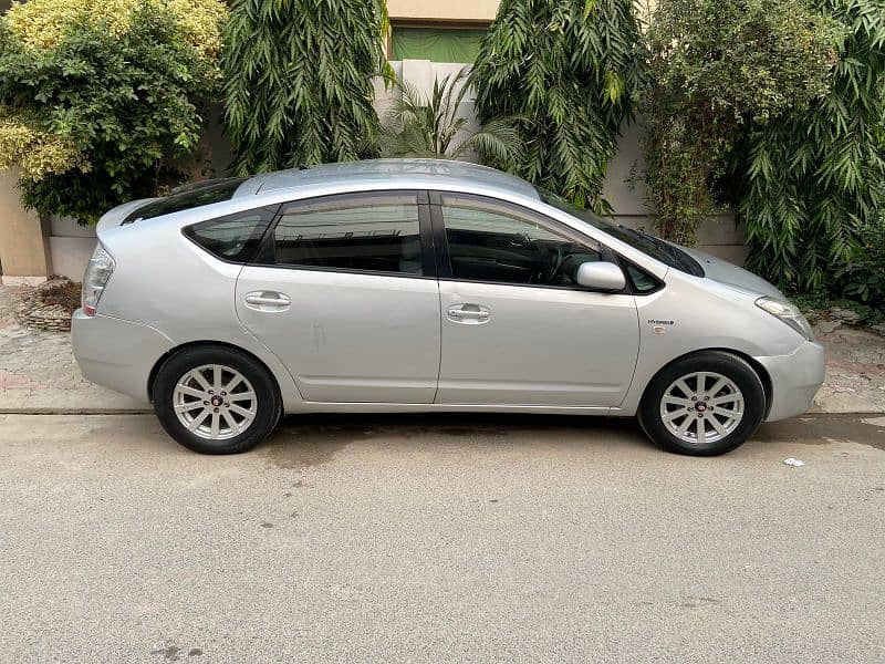 PRIUS Genuine condition 2