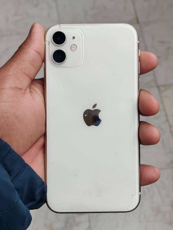 iphone 11 64gb white color 0